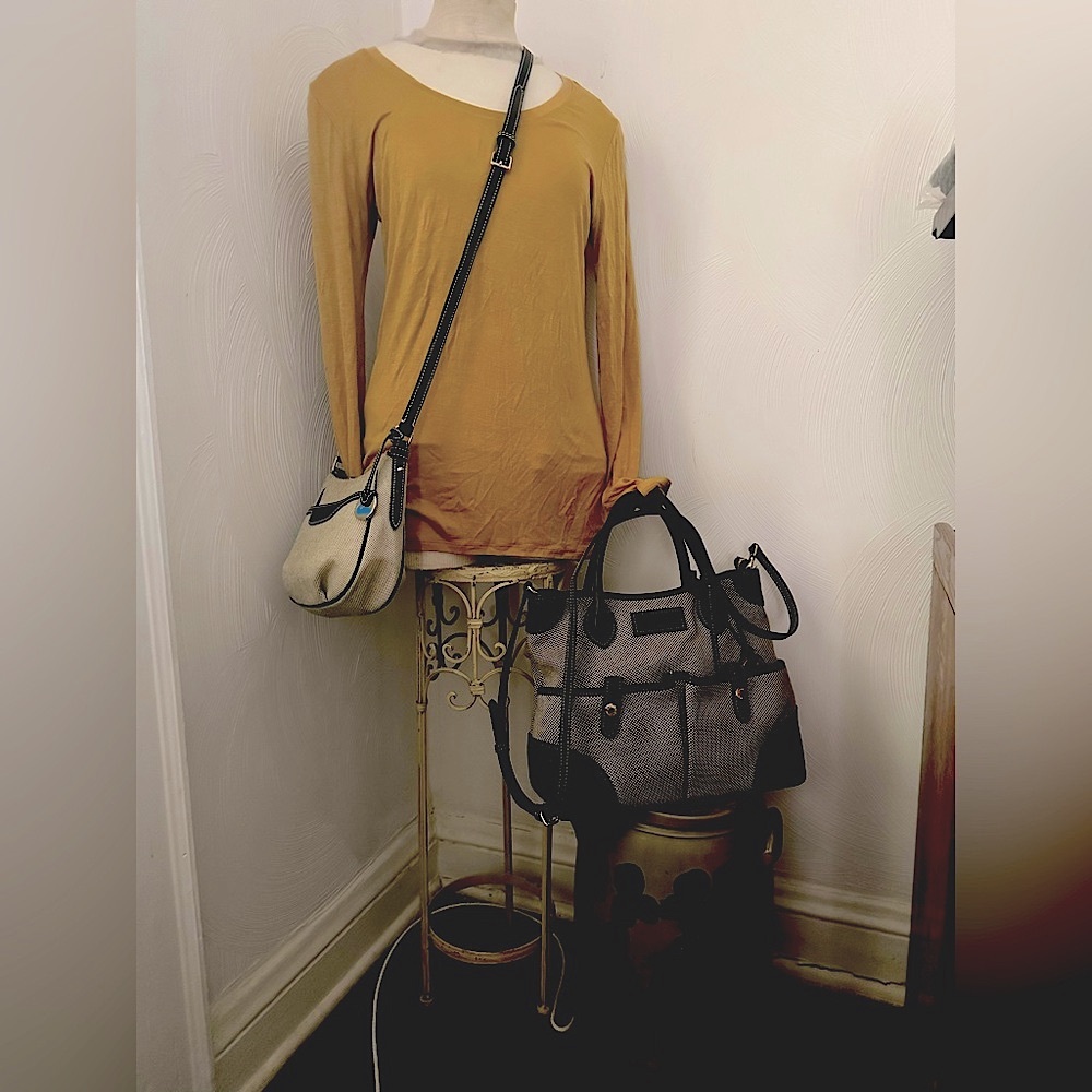 SET Dooney & Bourke Satchel CANVAS/LEATHER XLg TOTE & Crossbody Checkered Bag - Picture 16 of 16